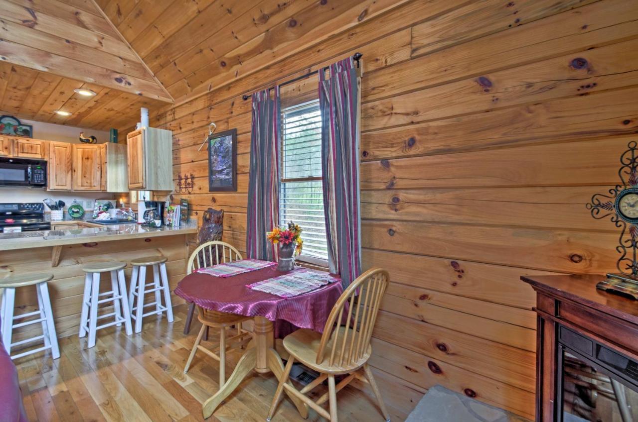 Bryson City Vacation Rental With Hot Tub And Fire Pit! Eksteriør billede