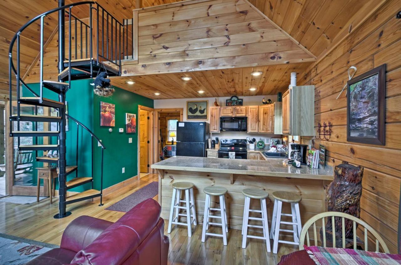 Bryson City Vacation Rental With Hot Tub And Fire Pit! Eksteriør billede