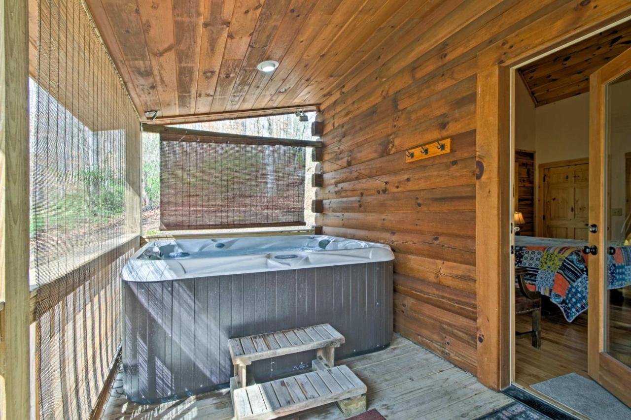 Bryson City Vacation Rental With Hot Tub And Fire Pit! Eksteriør billede