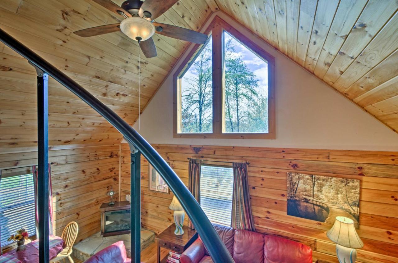 Bryson City Vacation Rental With Hot Tub And Fire Pit! Eksteriør billede